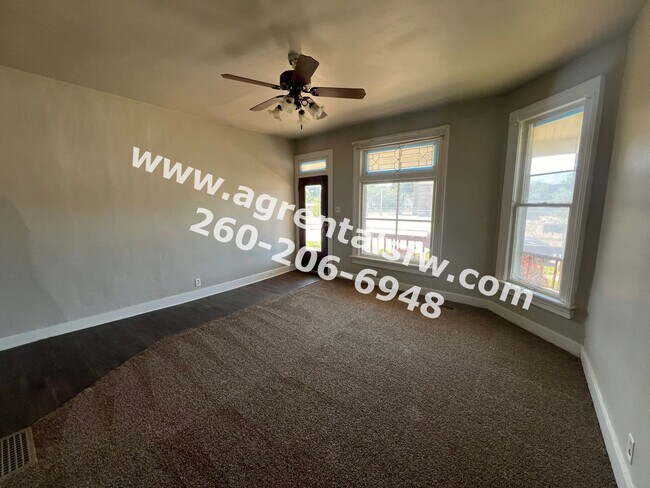 Foto del edificio - 1308 Marion St