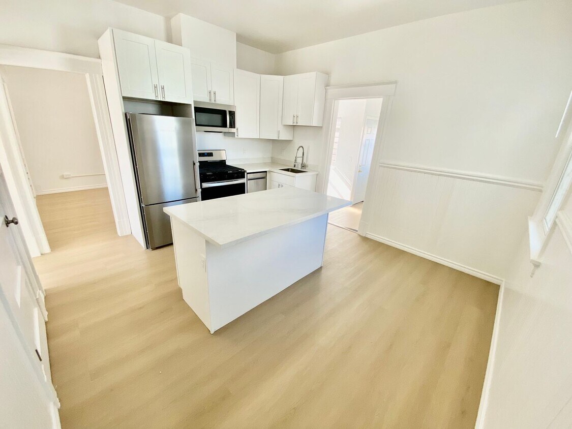 Foto principal - 3219 Laguna Street