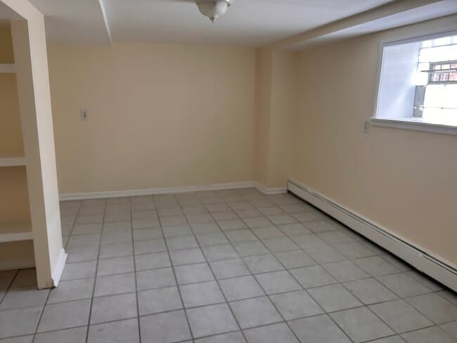 Building Photo - 5216 W Crystal St