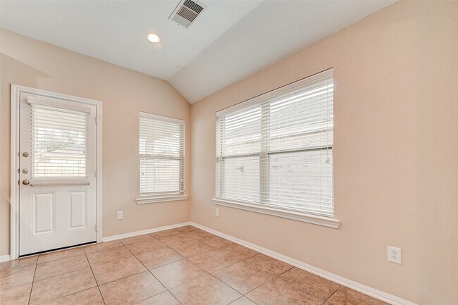 Foto del edificio - 6131 Moran Crest Dr