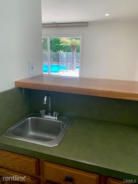 Foto del edificio - 3 br, 2.5 bath House - 320 S Reese Pl