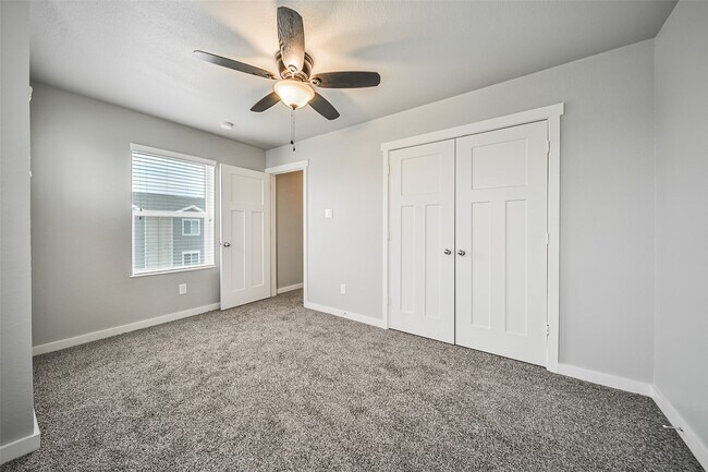 Foto del edificio - 21155 Gosling Rd