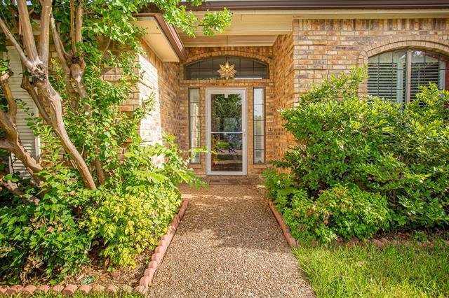 Building Photo - 619 Stone Canyon Dr