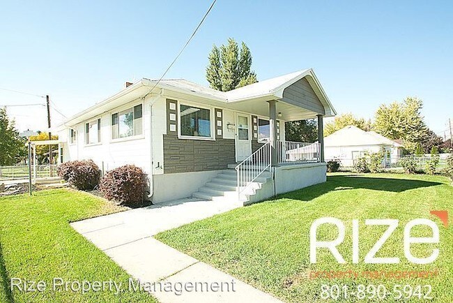 Building Photo - 5 br, 2 bath House - 7994 Allen St