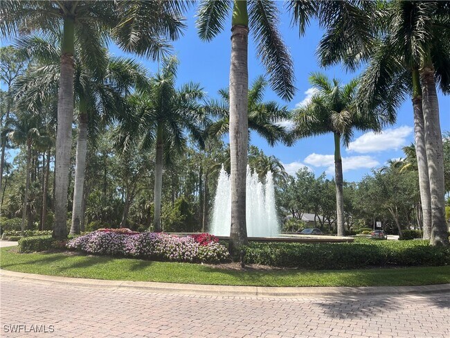 Building Photo - 1882 Tarpon Bay Dr S