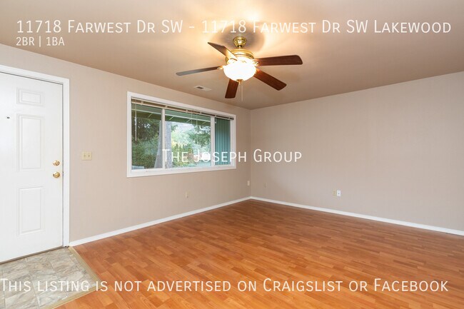 Foto del edificio - Beautiful 2BD/1BA Unit in Duplex Set On A ...