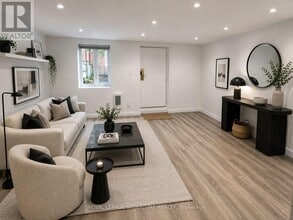 Building Photo - 22 Curzon St