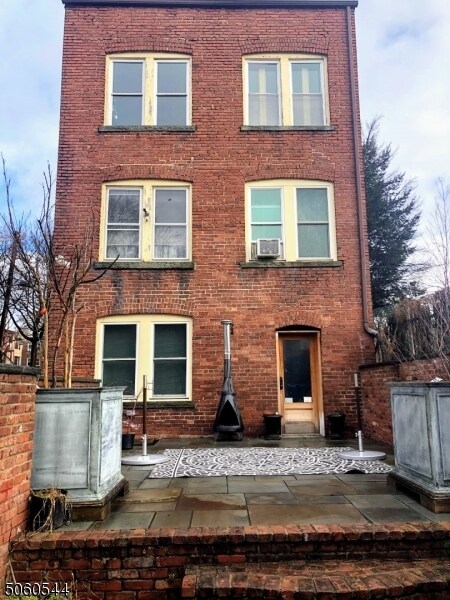 Foto del edificio - 28 Grant St