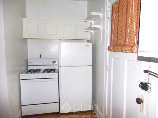Foto del edificio - 327 Kedzie St