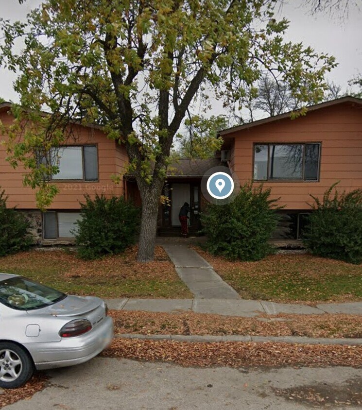 48 2nd Ave NE Unit 2, Mayville, ND 58257 Apartments in Mayville, ND