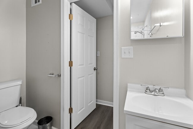 Photo - 2104 Allendale Rd House