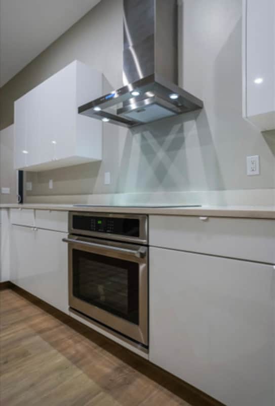 Building Photo - 840 S Victory Dr