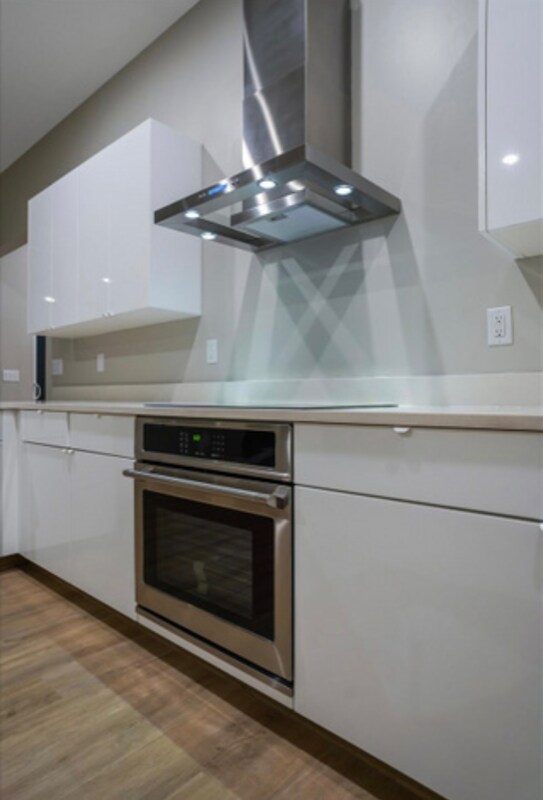 Foto del edificio - 840 S Victory Dr