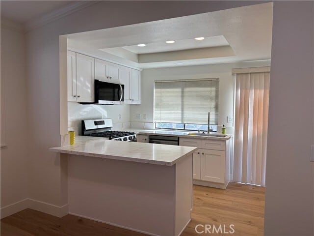 Building Photo - 7876 Portola Rd