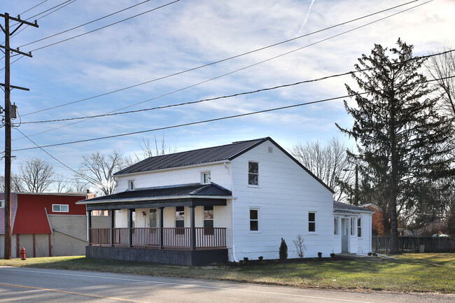 Building Photo - 11091 Broad St SW