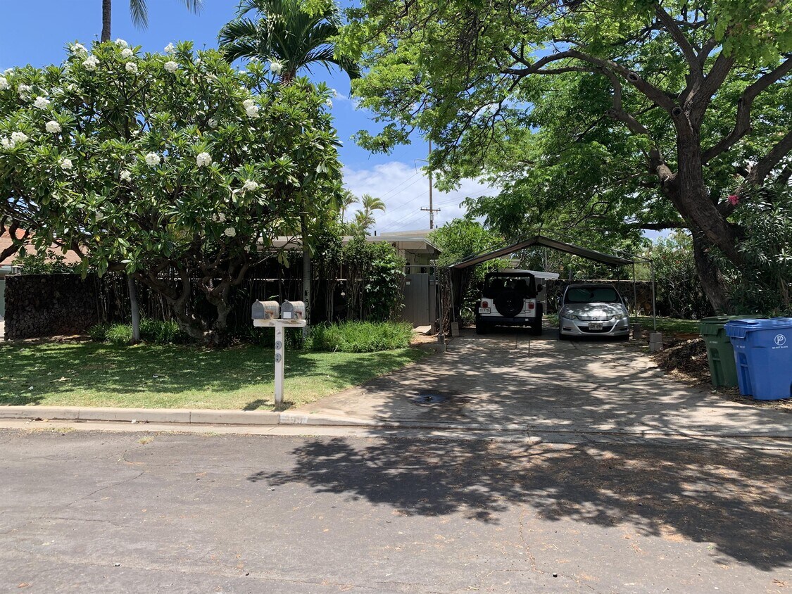 299 Keonekai Rd Unit Cottage, Kihei, HI 96753 Room for Rent in Kihei
