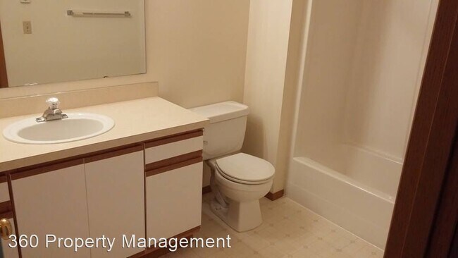 Building Photo - 2 br, 2 bath House - 30875 SR 20 #A202