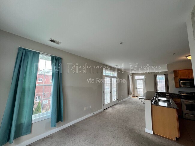 Foto del edificio - 215 N 18th St