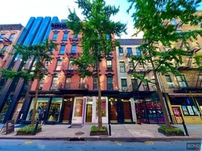 Building Photo - 283 Mott St