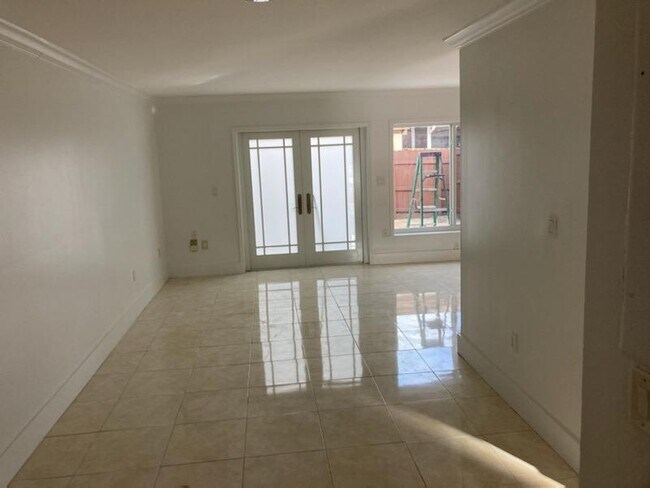 Foto del edificio - 3820 SW 79th Ave