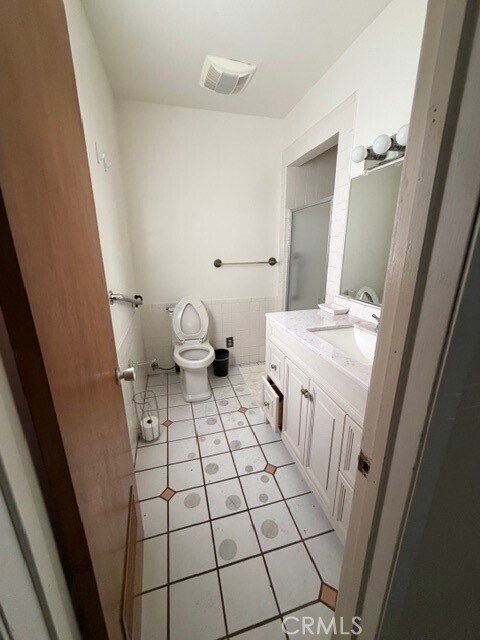 Foto del edificio - 5243 Acacia St