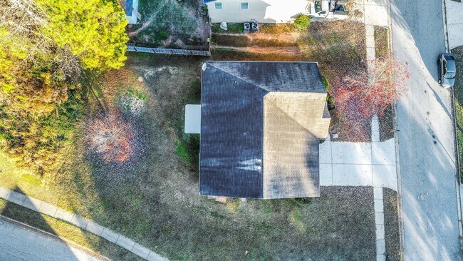 Building Photo - Lease This Stunning 4BR/2.5BA Oasis in Cov...