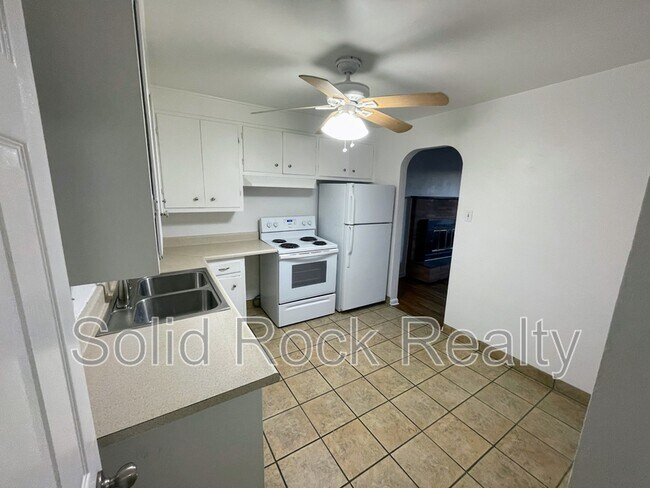 Foto del edificio - 513 W Uintah St