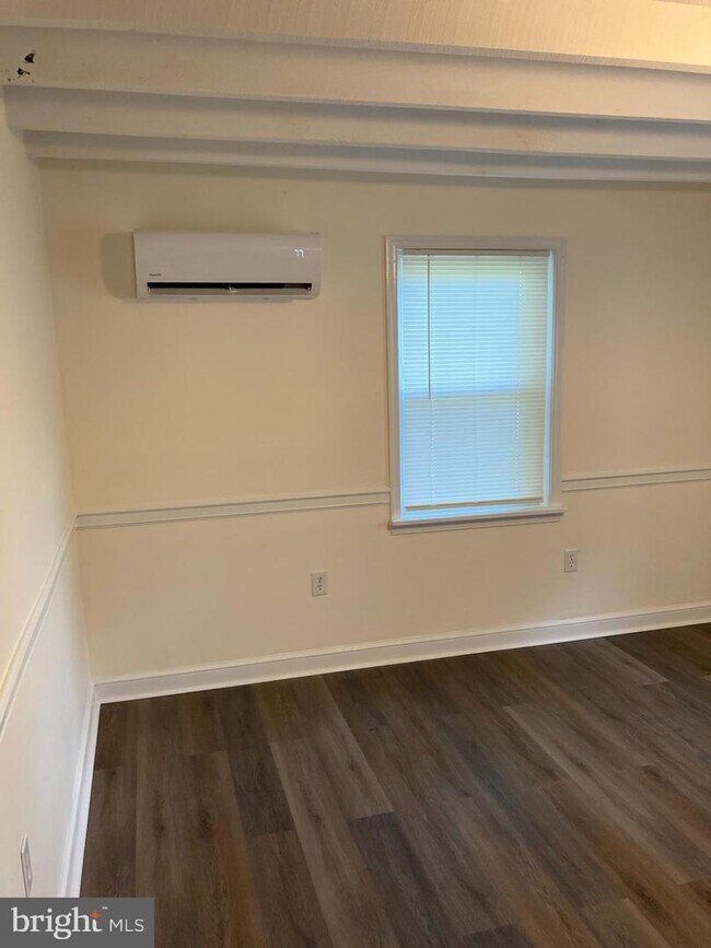 Foto del edificio - 15 Hamilton Ln