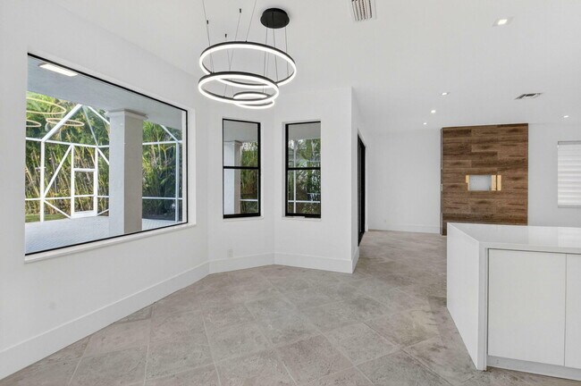 Building Photo - 11119 Blue Coral Dr