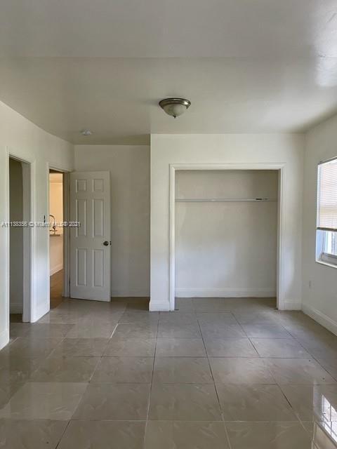 Building Photo - 1030 NW 106th St