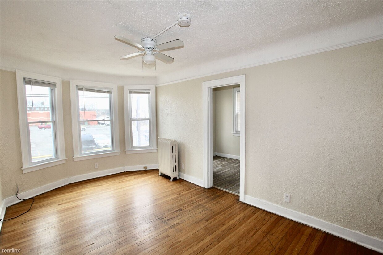 2 br, 1 bath - 7720 Pitt St Apt 10 - 2 br, 1 bath  - 7720 Pitt St Apt 10