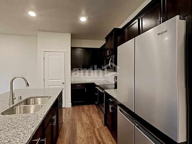 Foto del edificio - 1623 192nd St Ct E
