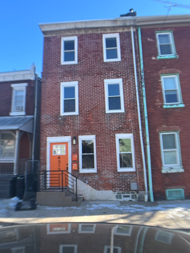 Building Photo - 4313 Waln St