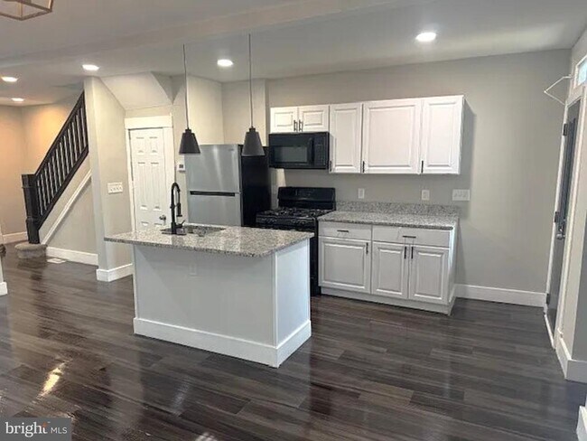 Foto del edificio - 3617 W Garrison Ave