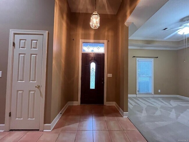 Foto del edificio - 8839 Sturbridge Dr