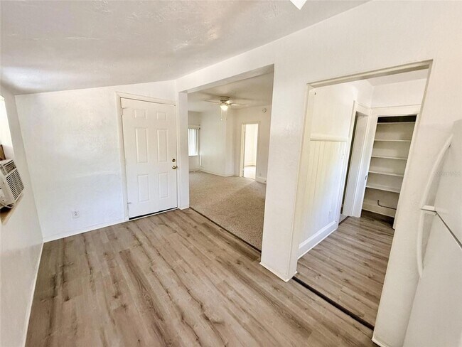 Foto del edificio - 1135 Highland St N