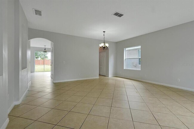 Foto del edificio - 9046 Edenshire Cir