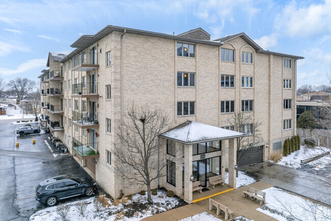 Heritage Condominiums