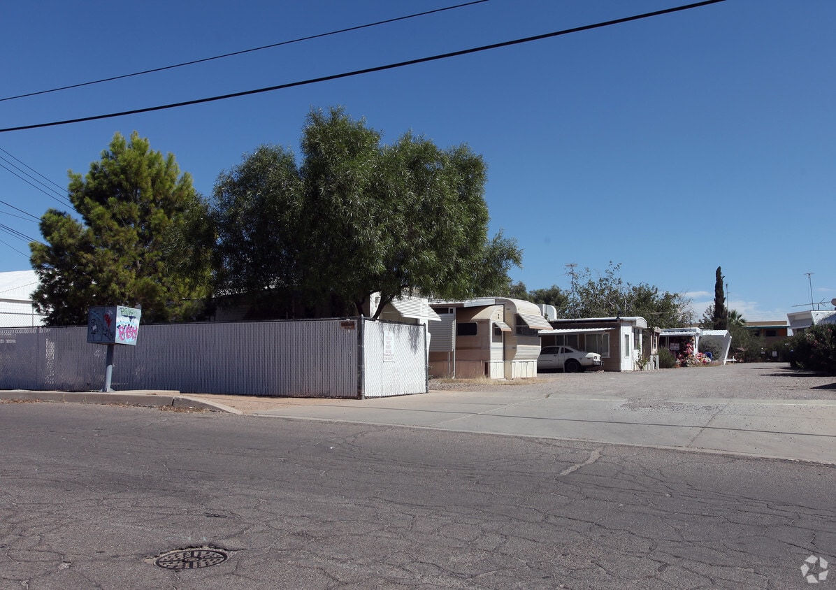 3142 N Balboa Ave, Tucson, AZ 85705 Apartments in Tucson, AZ