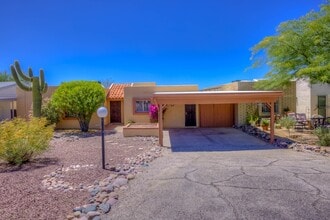 Building Photo - 1422 S Moonflower Ln