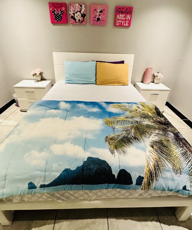 Bedroom 1 - 2620 England St