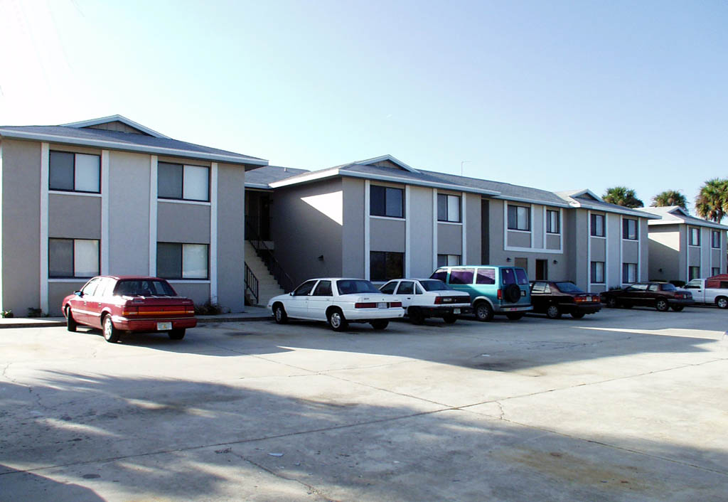 Foto principal - Hickory Place Apts.