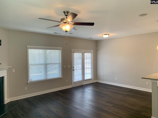 Building Photo - 906 Tuxford Trl