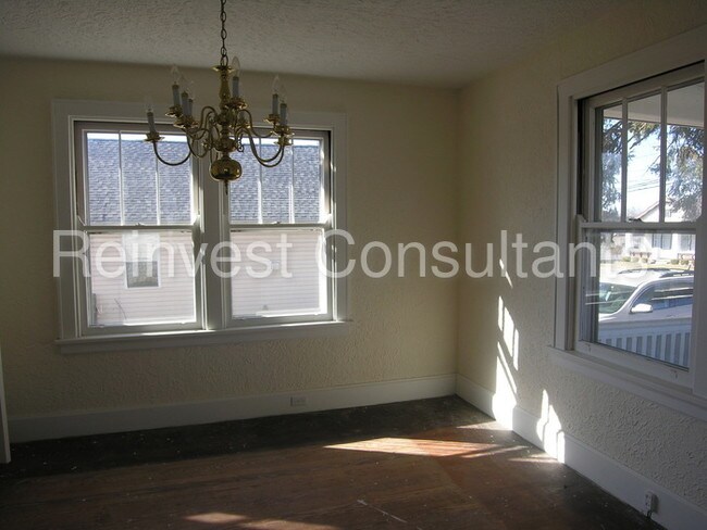 Building Photo - 3844 Ebenezer Rd