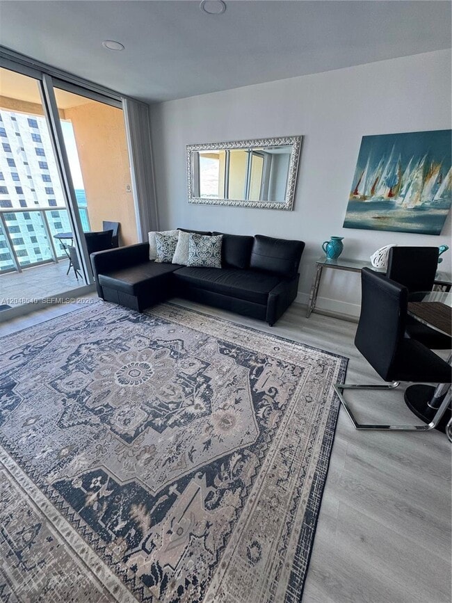 Foto del edificio - 2501 S Ocean Dr