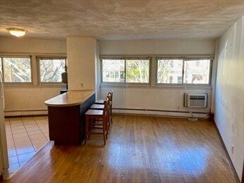 Foto del edificio - 348 Franklin St