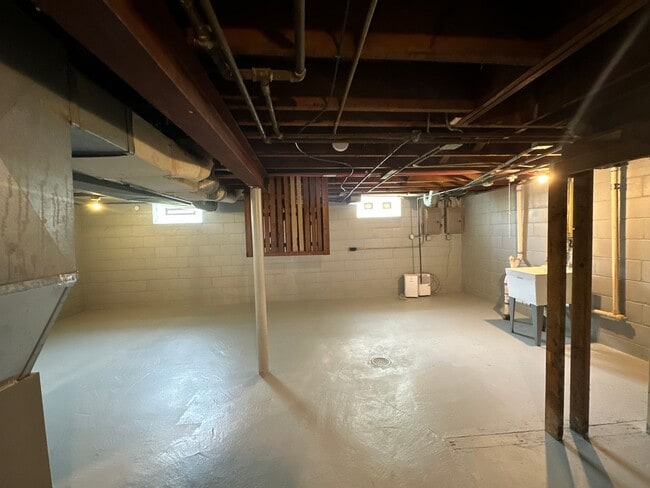 Foto del edificio - 3152 N 42nd Pl