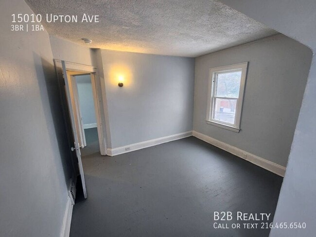 Building Photo - 15010 Upton Ave