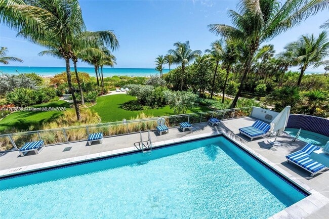 Foto del edificio - 9401 Collins Ave