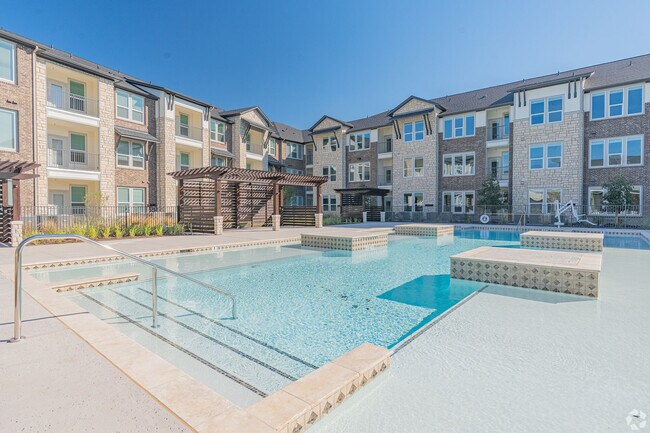 Building Photo - Royalton at Prosper